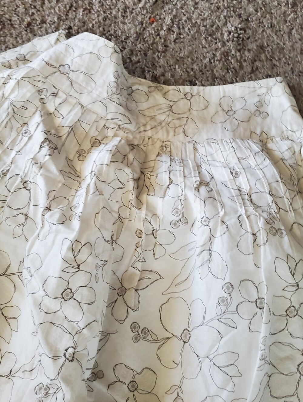 skirt - Picture 8 of 10